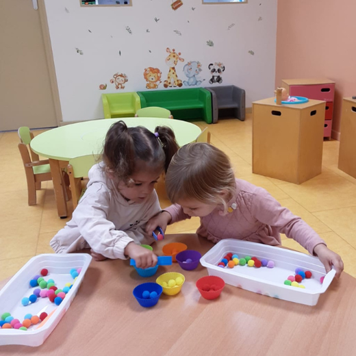 Une approche globale au service des tout-petits Une approche globale au service des tout-petits