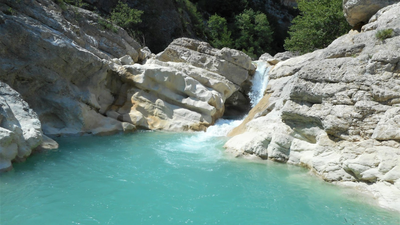 Clue d'Aiglun - Vallée de l'Estéron Clue d'Aiglun - Vallée de l'Estéron