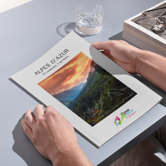 Brochure Alpes d'Azur Tourisme Brochure Alpes d'Azur Tourisme